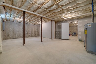 156 Grove Ave unit B, Groton, CT 06340 - photo 6