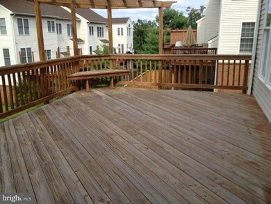 25834 Kirkwood Square, Chantilly, VA 20152 - photo 3