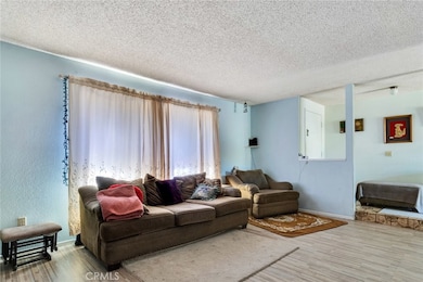 24236 Via Vargas Dr, Moreno Valley, CA 92553 - photo 4