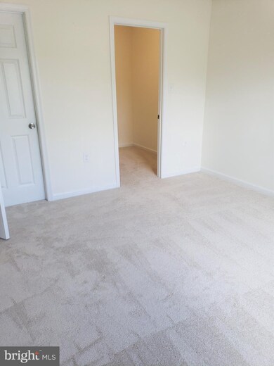 29 Battalion Ct, Bunker Hill, WV 25413 - photo 6