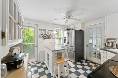 13 Rex St, West Warwick, RI 02893 - photo 5