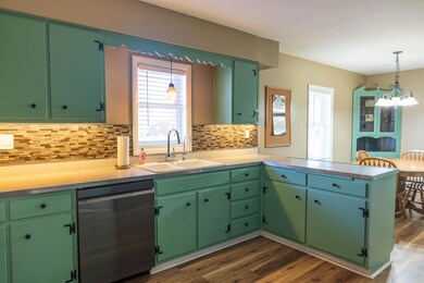 4129 Grange Hall Rd, Springfield, OH 45504 - photo 2