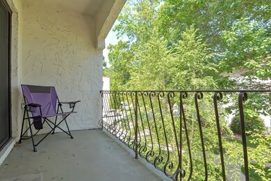 410 Fellsview Terrace unit 417, Stoneham, MA 02180 - photo 7