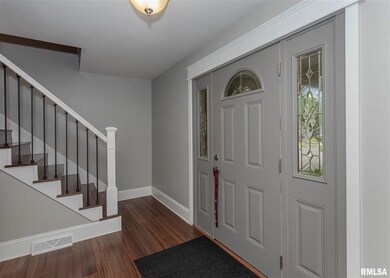 19 Estate Ct, Bettendorf, IA 52722 - photo 2