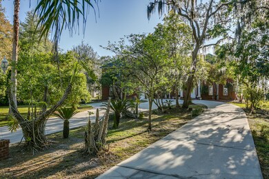 Circular_Driveway