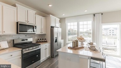 10 Cardinal Way, Mount Laurel, NJ 08054 - photo 2