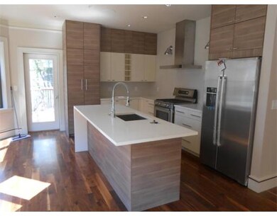 221 Wachusett St unit 1, Jamaica Plain, MA 02130 - photo 3