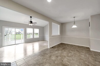 109 Larose Dr unit 3E, Coatesville, PA 19320 - photo 7