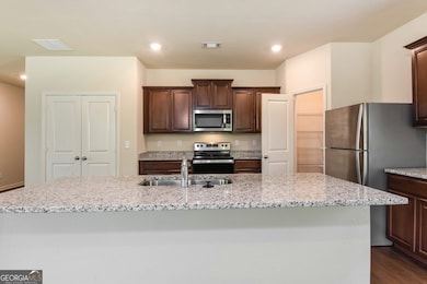 138 Innis Brook Cir, Cartersville, GA 30120 - photo 6