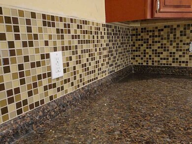 87 Carr St, Providence, RI 02905 - photo 3