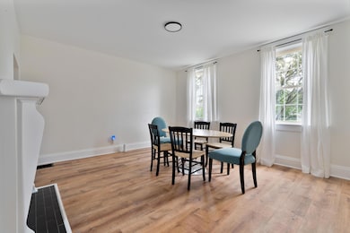 490 E Mithoff St_05
