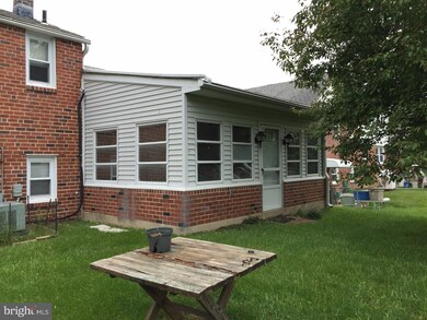 4412 Chandler Dr, Brookhaven, PA 19015 - photo 4