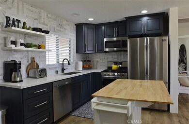 6815 Mount Shasta Ave, Joshua Tree, CA 92252 - photo 4