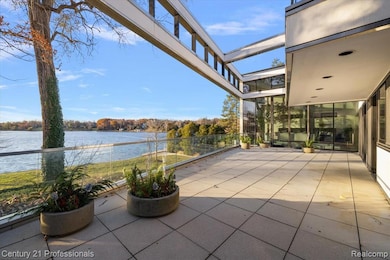 5904 Wing Lake Rd, Bloomfield Hills, MI 48301 - photo 3