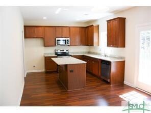 Picture of model home. Home to be built will be si