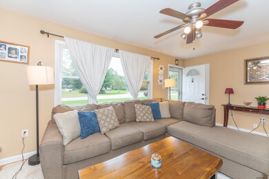 5 Ho Hum Ln, Saratoga Springs, NY 12866 - photo 4