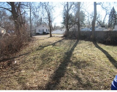 45 Brickett St unit 1, Springfield, MA 01119 - photo 3