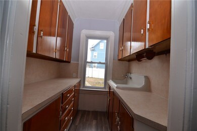 99 Hendricks St unit 1, Central Falls, RI 02863 - photo 4