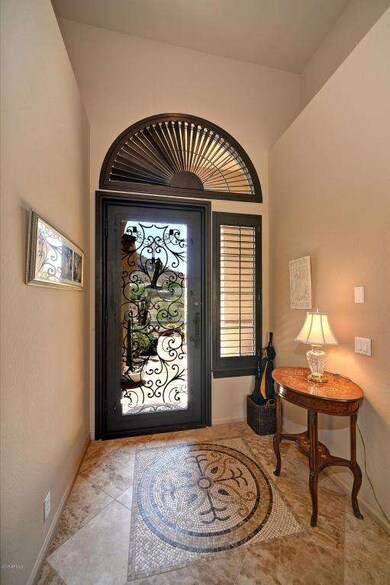 005_Foyer View