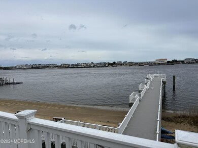 200 Portland Rd unit D-10, Highlands, NJ 07732 - photo 2