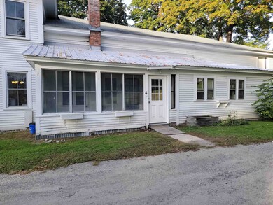 9 Academy Ln unit 4, Walpole, NH 03608 - photo 2