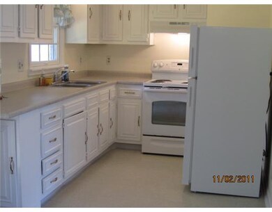 Kitchen. Freshly painted new appliances