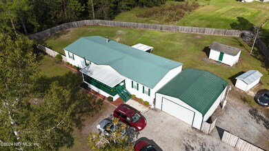 44380 Pinebreeze Cir, Callahan, FL 32011 - photo 4