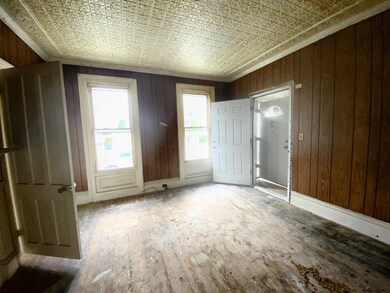 223 Stow Ave, Troy, NY 12180 - photo 7