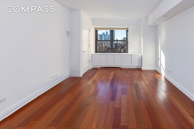 Murray Hill Mews unit 32A, New York, NY 10016 - photo 7