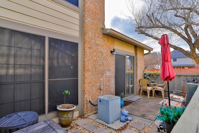 340 W Harwood Rd unit C, Hurst, TX 76054 - photo 4