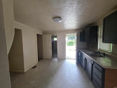 730 Webster St, South Bend, IN 46619 - photo 4