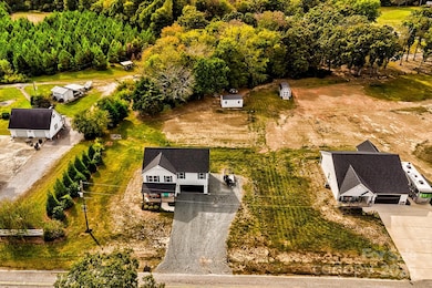 118 Griffin Rd, Pageland, SC 29728 - photo 7