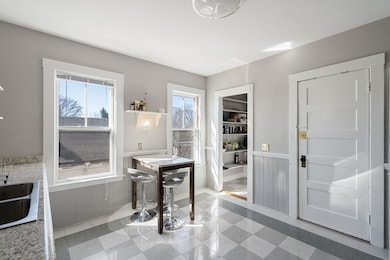 15 Claremon St unit 3, Somerville, MA 02144 - photo 4