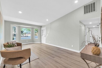 229 E Merrill Ave-15_(2048)