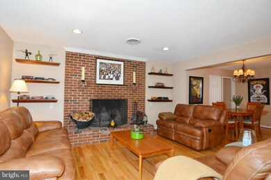 296 Edgemere Dr, Annapolis, MD 21403 - photo 7