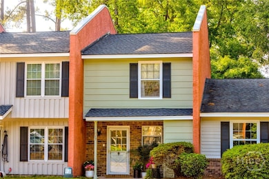 39 Helmsman Ct, Savannah, GA 31410 - photo 2