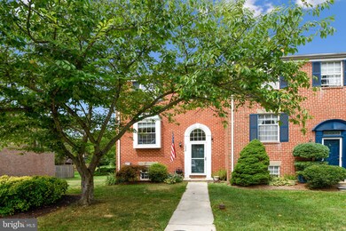 1008 Shreve Ct, Crofton, MD 21114 - photo 2