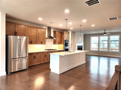 Beautiful chef's kitchen!