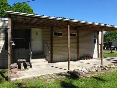 Covered Porch/Patio