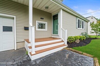 183 Crestview Dr, Middletown, NJ 07748 - photo 2