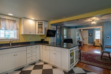 74 Elm St, Keene, NH 03431 - photo 2