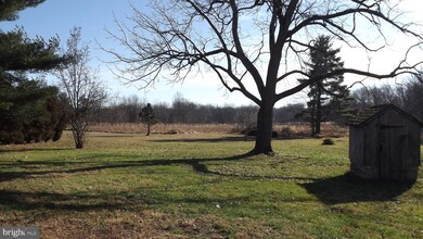 106 Highland Park Rd, Sellersville, PA 18960 - photo 3