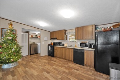 8570 N Meyer Square, Dunnellon, FL 34433 - photo 5