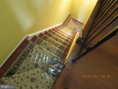 7409 Courtland Cir, Manassas, VA 20111 - photo 7