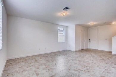 Aisle 2046 Ranchete Royale Lot-large-003