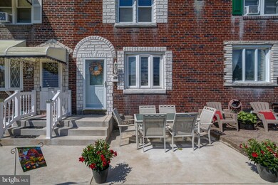 1068 Oakwood Dr, Glenolden, PA 19036 - photo 2