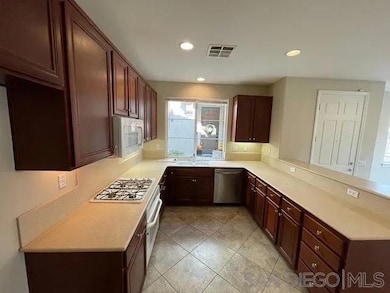 2116 Cantata Dr unit 44, Chula Vista, CA 91914 - photo 3