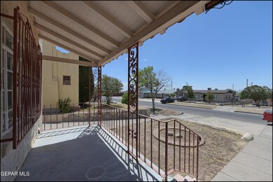 3315 Sacramento Ave, El Paso, TX 79930 - photo 6