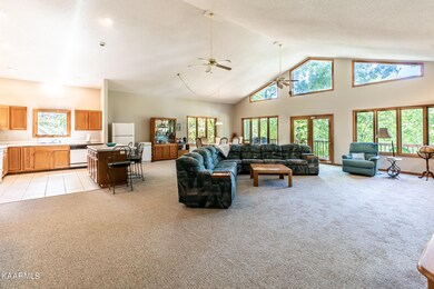 206 Cedar Ridge Way-4