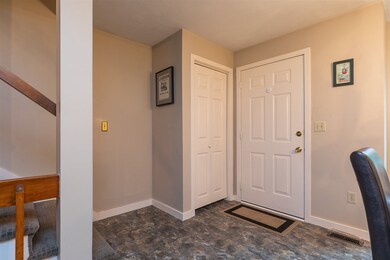 65 Thornhill Rd, Stratham, NH 03885 - photo 2